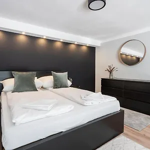 s11-boutique-apartment-best-location-by-bqa.inbudapesthotels.com/